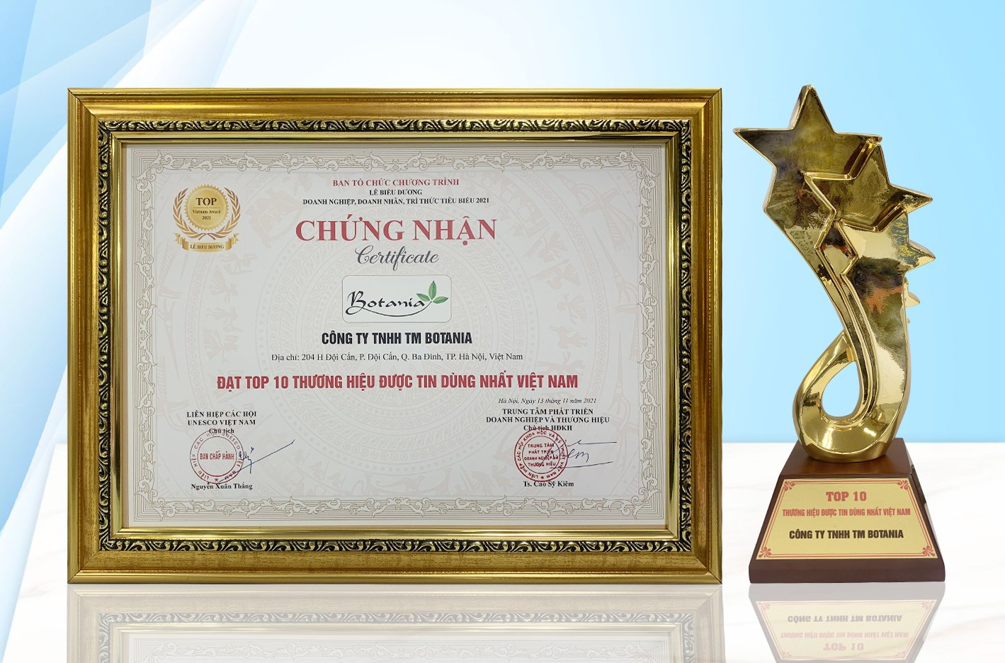 Giải thưởng “Top 10 Thương hiệu được tin dùng nhất Việt Nam”